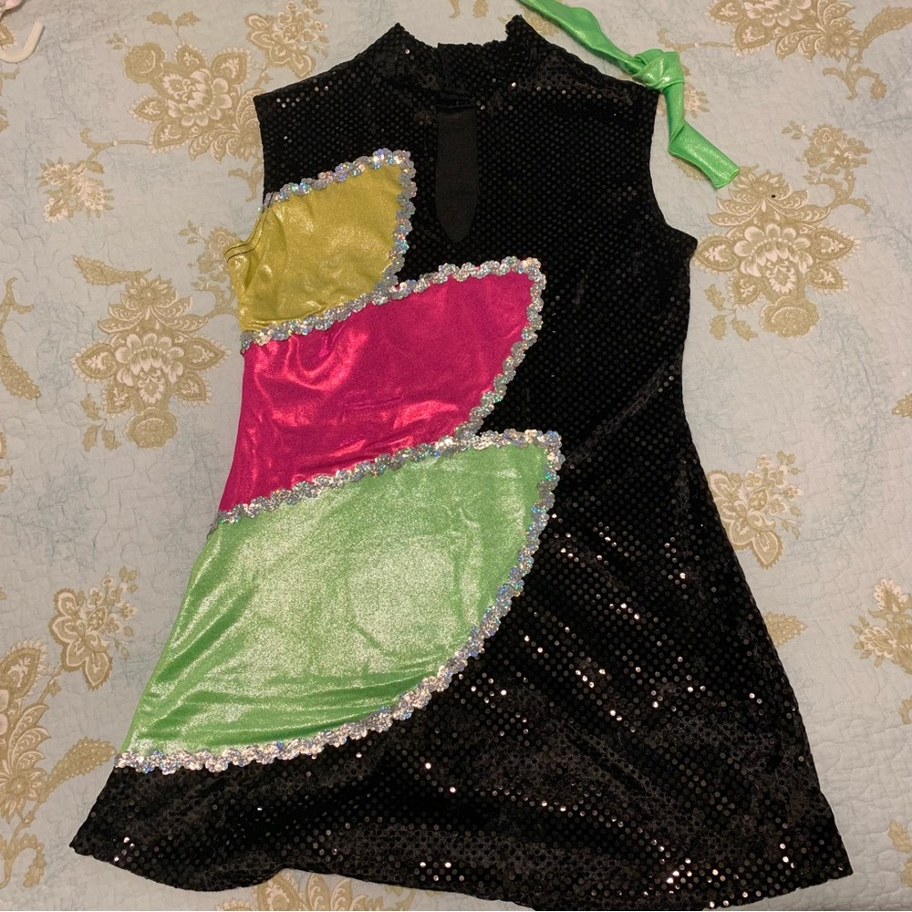 Skating costume Black sequined with sequined patches Has separate panty
